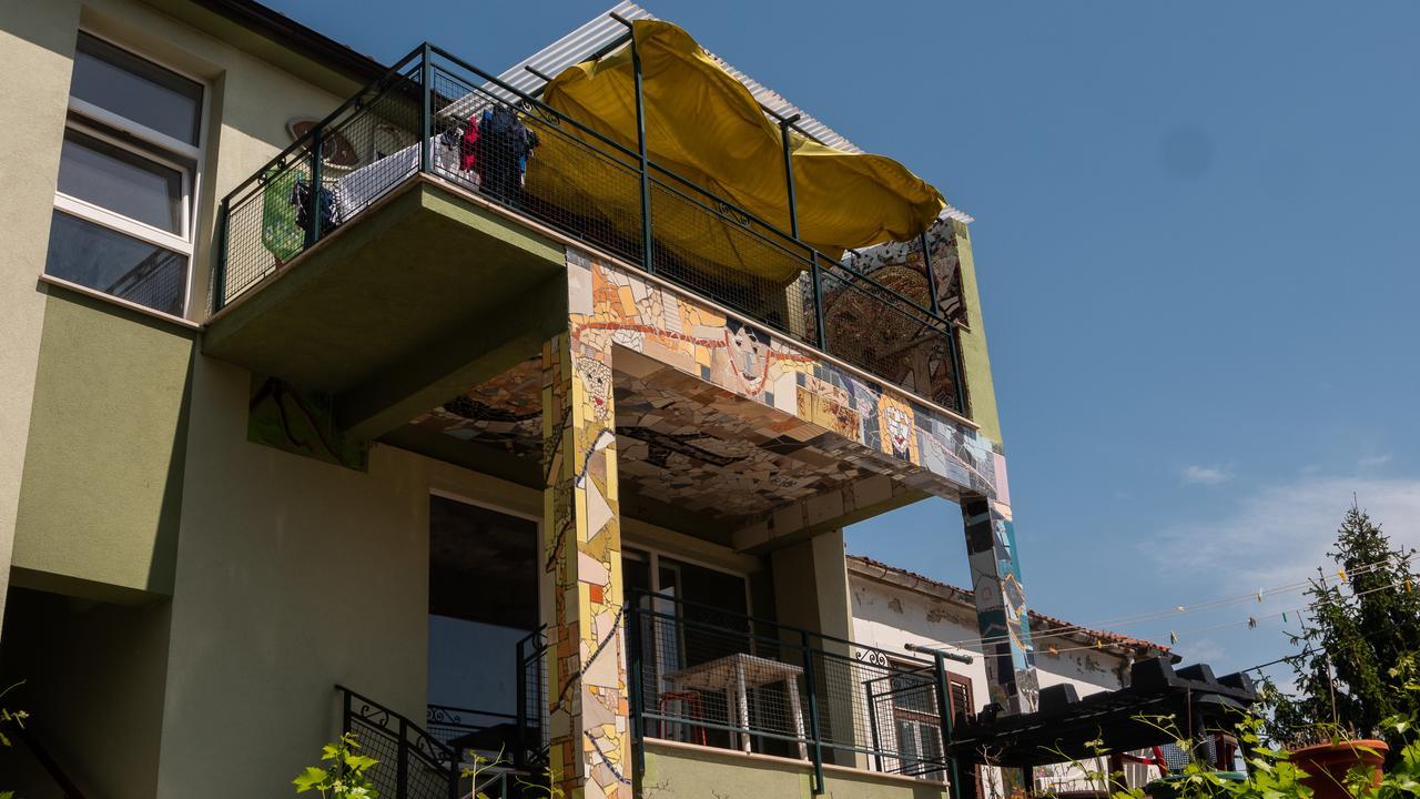 Hostel Art & Joy พูลา ภายนอก รูปภาพ